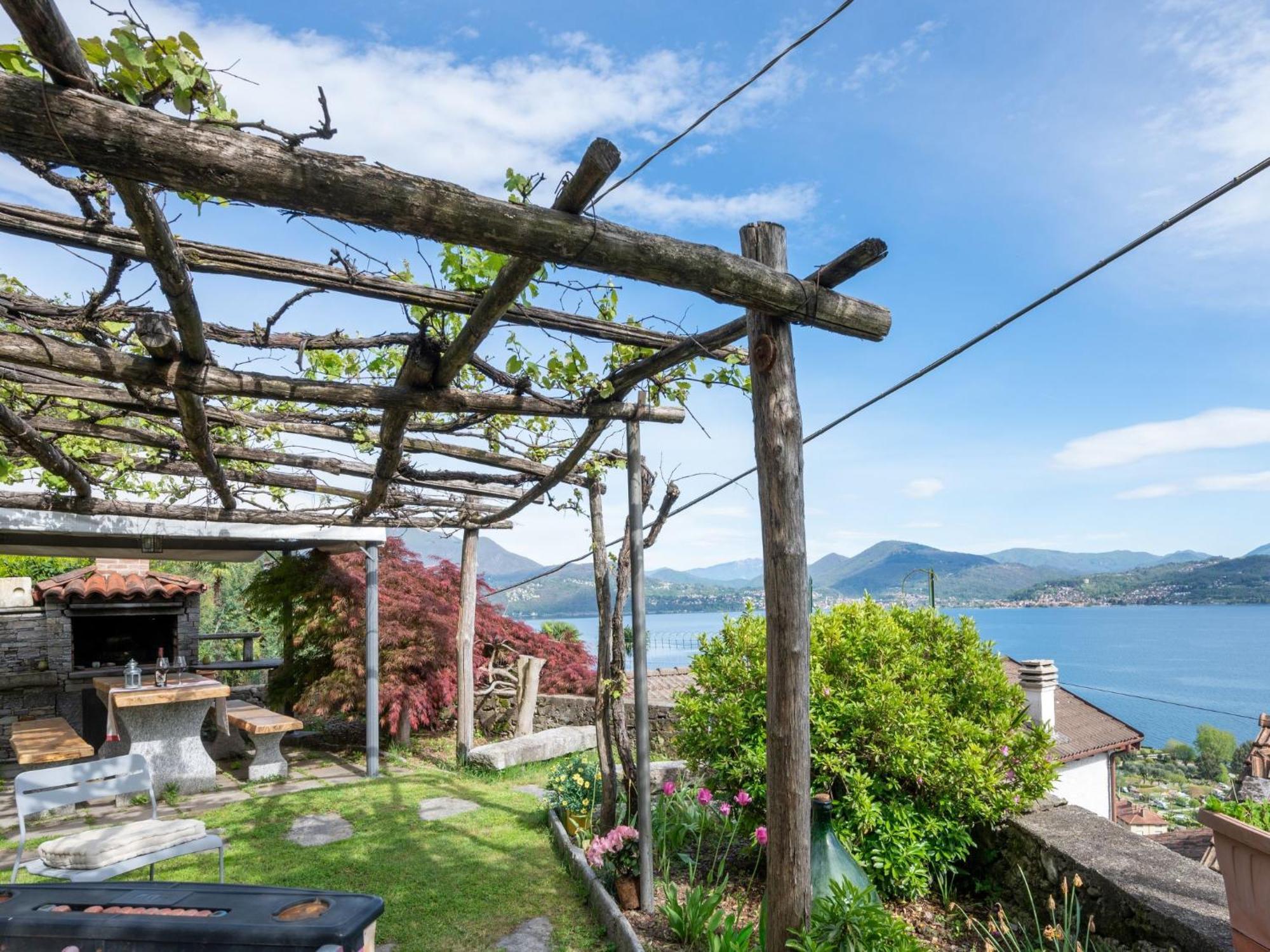 Holiday Home Meri By Interhome Cannero Riviera Zewnętrze zdjęcie